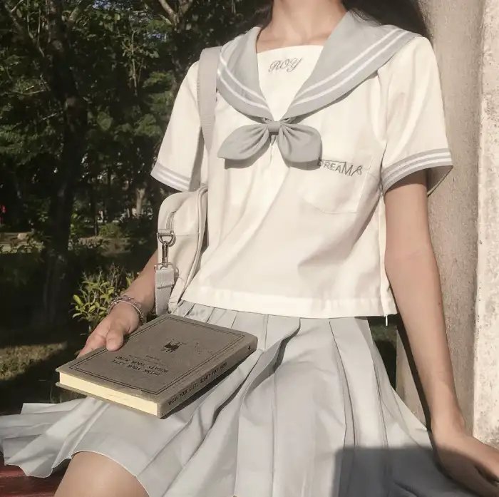 摇滚藏獒蓝色光芒